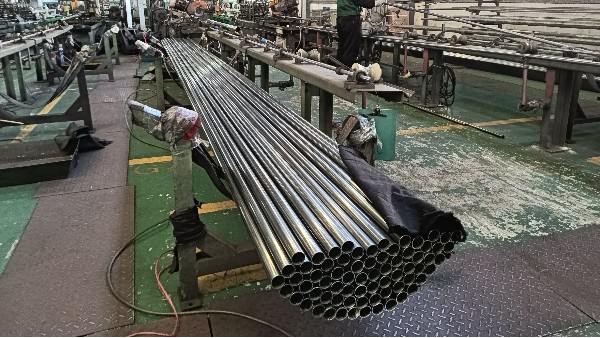 不銹鋼食品級衛(wèi)生管會應(yīng)用在哪里